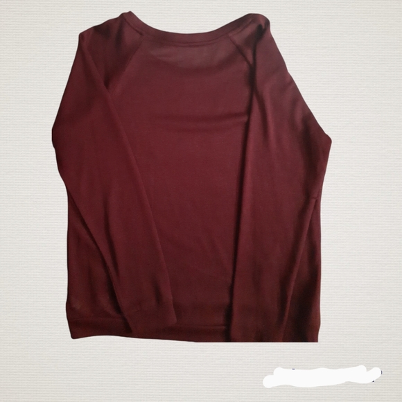 Womens sz 15/17 Burgundy Gauze type sweater top with Scarf set nwotgs - Picture 4 of 11